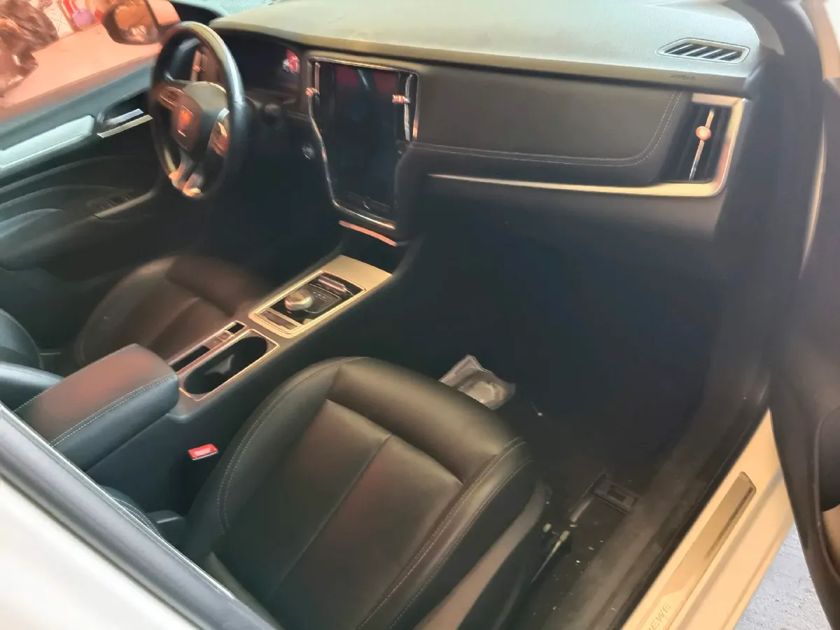 2017 Roewe i6 1.0T 125HP L3 2AT PHEV,autocango,china used car exporter,china ev exporter,chinese used car exporter,chinese used ev exporter