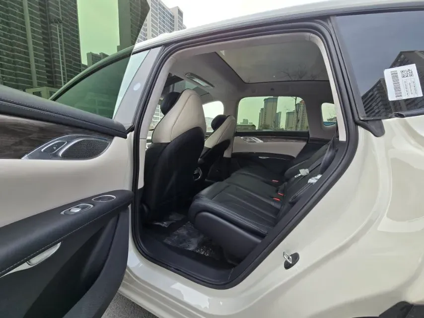 2024 IM LS7 BEV 90KWH,autocango,china used car exporter,china ev exporter,chinese used car exporter,chinese used ev exporter