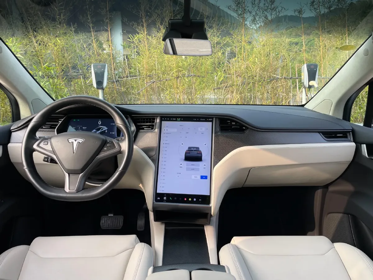 2017 Tesla Model X BEV 100KWH,autocango,china used car exporter,china ev exporter,chinese used car exporter,chinese used ev exporter