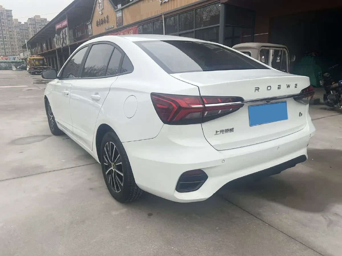 2021 Roewe i5 1.5L 120HP L4 CVT,autocango,china used car exporter,china ev exporter,chinese used car exporter,chinese used ev exporter
