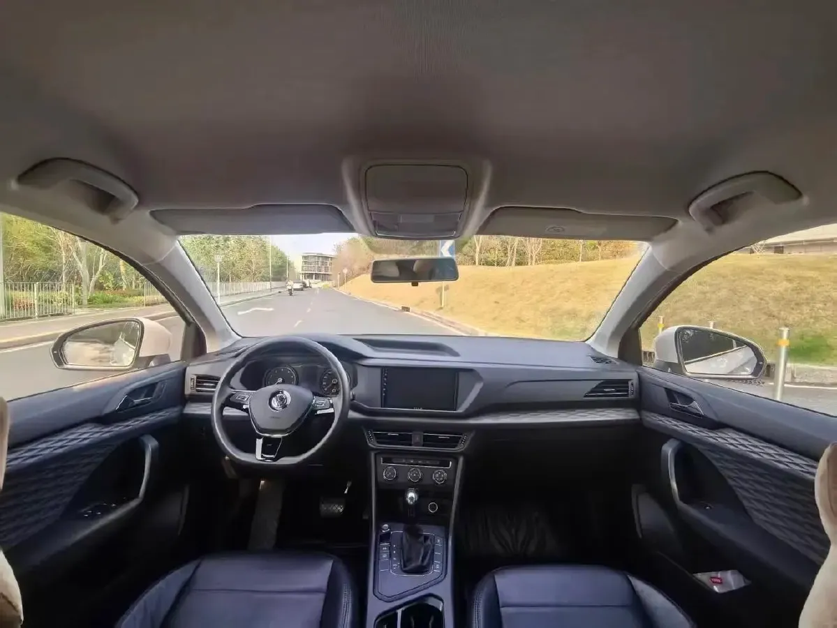 2020 Volkswagen Tharu 1.4T 150HP L4 7DCT,autocango,china used car exporter,china ev exporter,chinese used car exporter,chinese used ev exporter