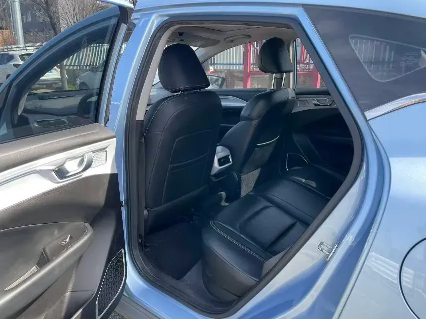 2020 WEY VV6 2.0T 227HP L4 7DCT,autocango,china used car exporter,china ev exporter,chinese used car exporter,chinese used ev exporter