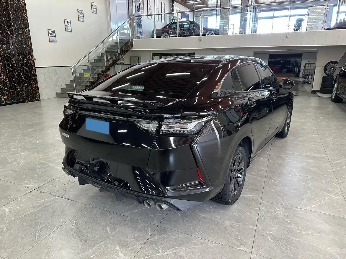 2023 DongFeng Aeolus YiXuan 1.5L 125HP L4 6DCT,autocango,china used car exporter,china ev exporter,chinese used car exporter,chinese used ev exporter