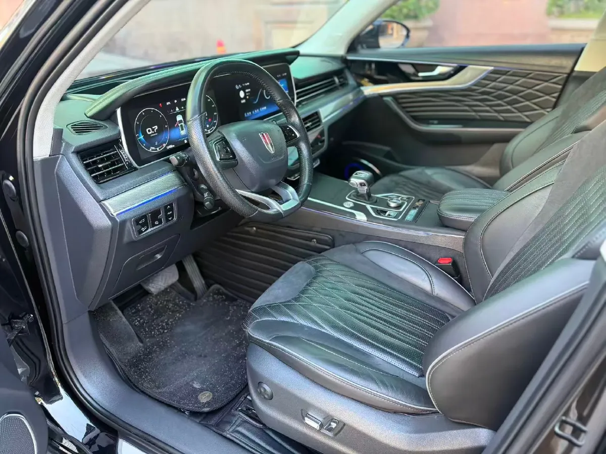 2022 HongQi HS5 2.0T 224HP L4 6AT,autocango,china used car exporter,china ev exporter,chinese used car exporter,chinese used ev exporter