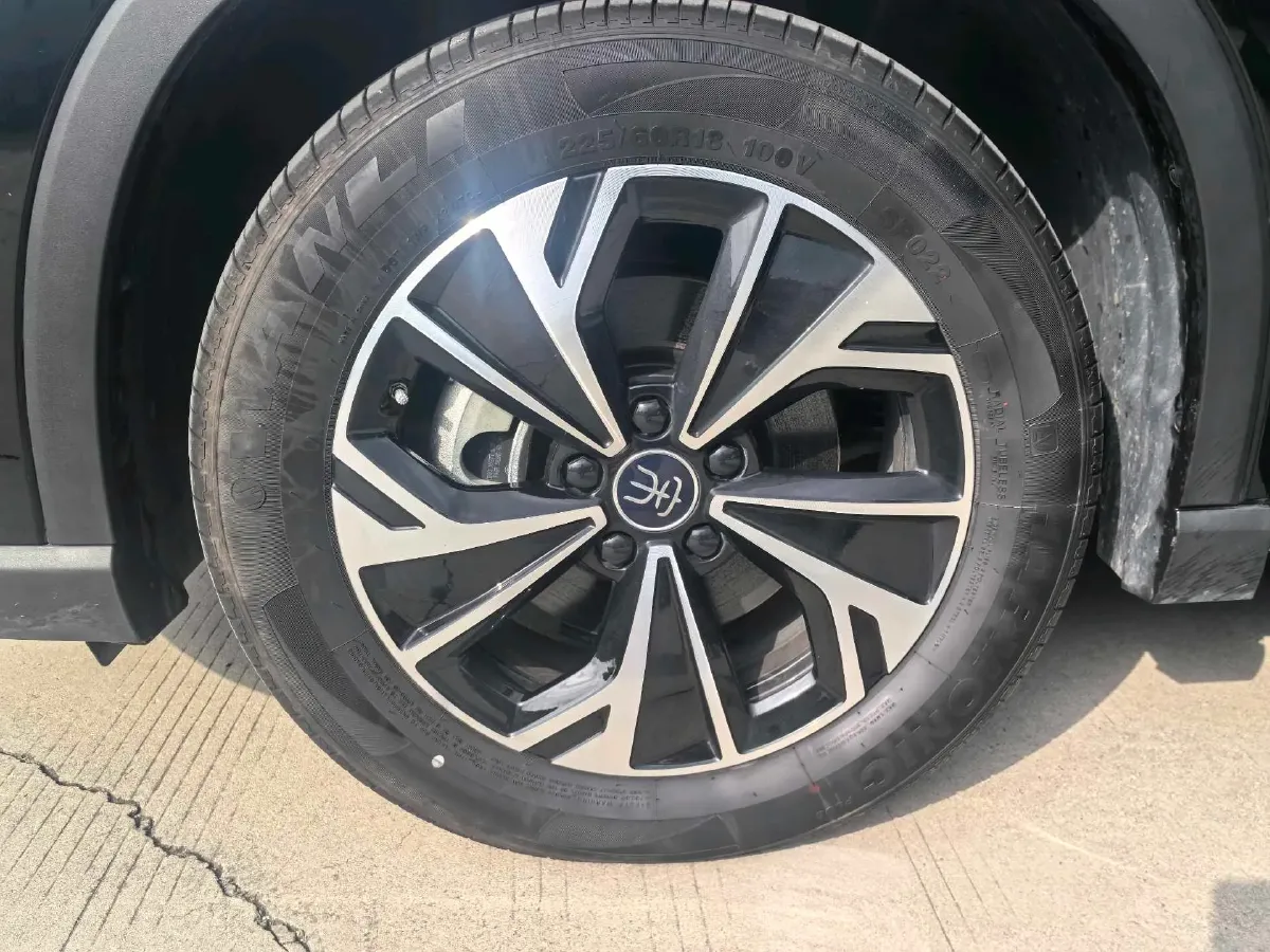 2025 BYD Song Pro 1.5L 101HP L4 E-CVT PHEV 18.3KWH,autocango,china used car exporter,china ev exporter,chinese used car exporter,chinese used ev exporter