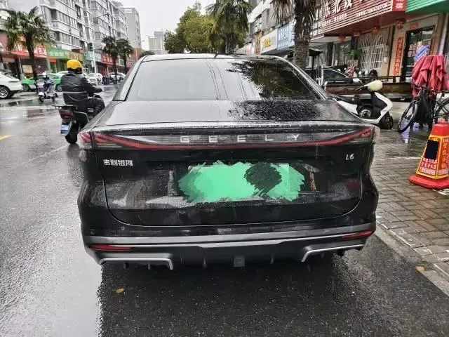 2023 Geely Galaxy L6 1.5T 163HP L4 3DHT PHEV,autocango,china used car exporter,china ev exporter,chinese used car exporter,chinese used ev exporter