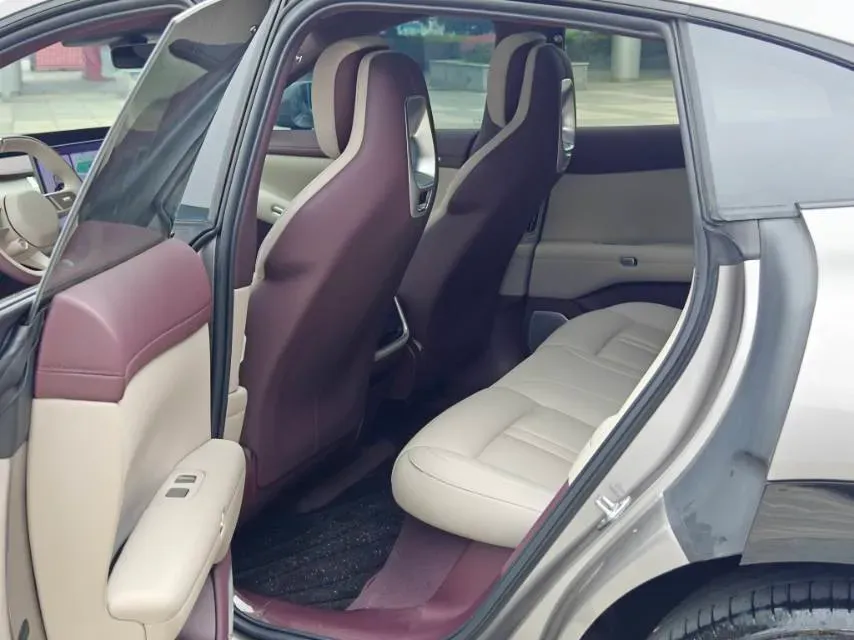 2025 MI YU7 BEV 96.3KWH,autocango,china used car exporter,china ev exporter,chinese used car exporter,chinese used ev exporter