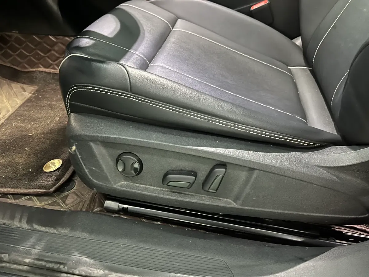 2024 Volkswagen ID.4 X BEV 52.8KWH,autocango,china used car exporter,china ev exporter,chinese used car exporter,chinese used ev exporter