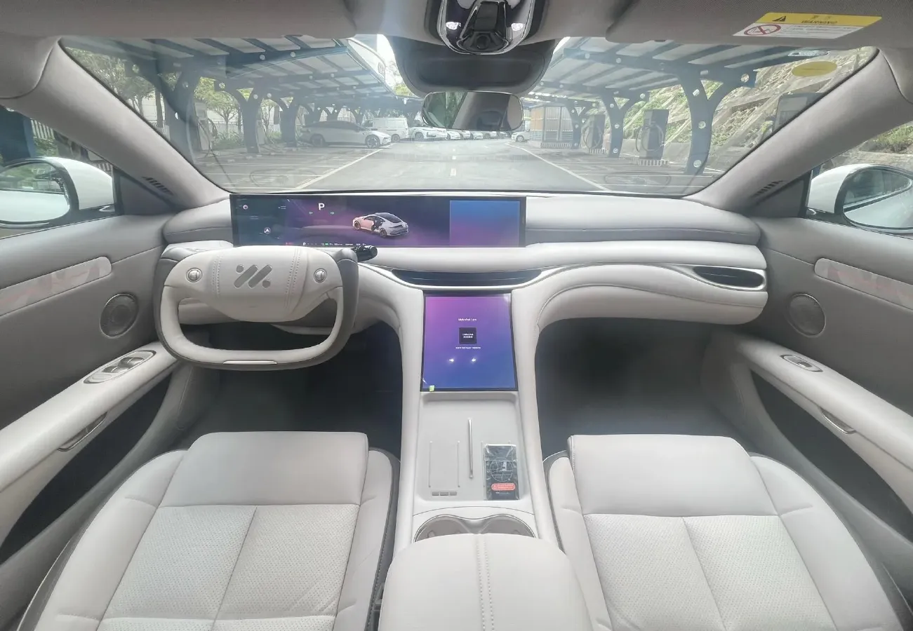 2025 IM L6 BEV,autocango,china used car exporter,china ev exporter,chinese used car exporter,chinese used ev exporter