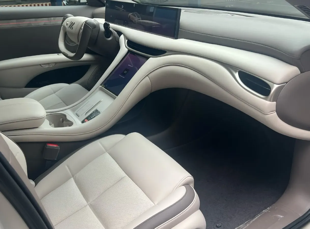 2025 IM L6 BEV,autocango,china used car exporter,china ev exporter,chinese used car exporter,chinese used ev exporter