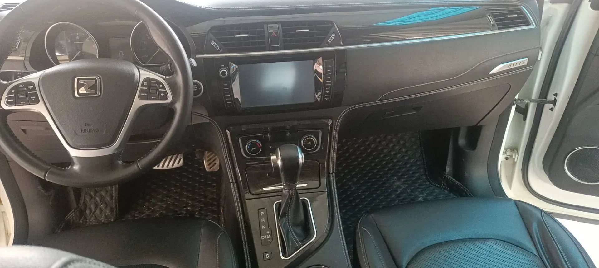 2016 Zotye T600 2.0T 190HP L4 6DCT,autocango,china used car exporter,china ev exporter,chinese used car exporter,chinese used ev exporter