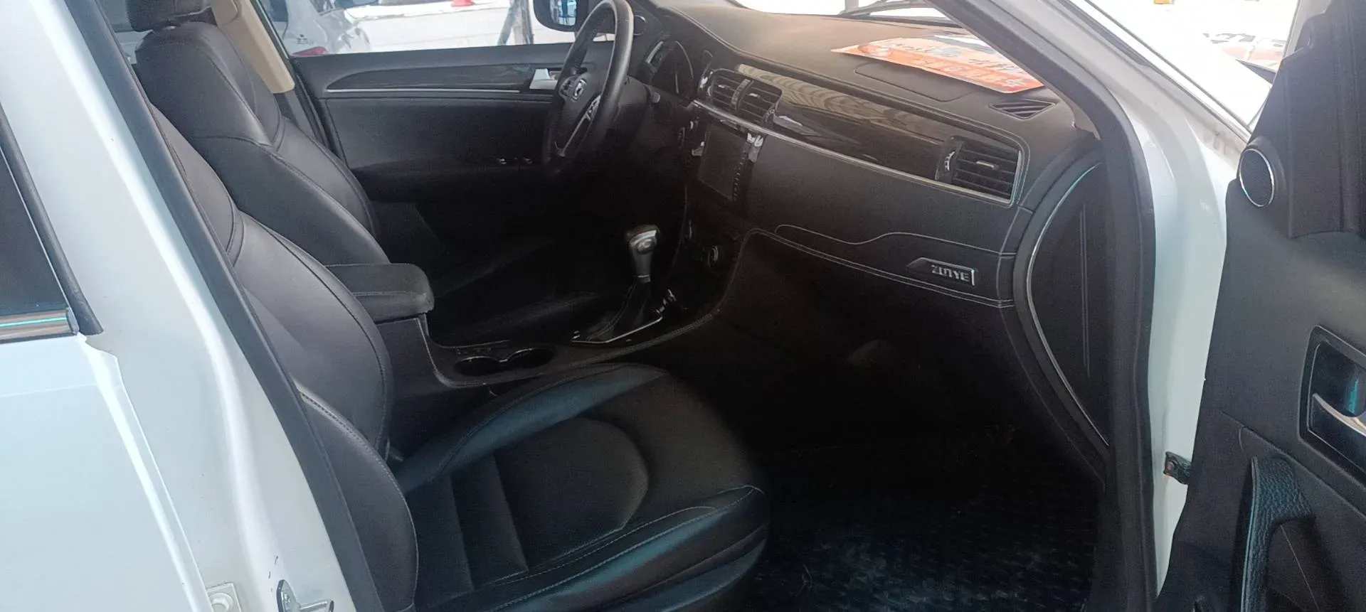 2016 Zotye T600 2.0T 190HP L4 6DCT,autocango,china used car exporter,china ev exporter,chinese used car exporter,chinese used ev exporter