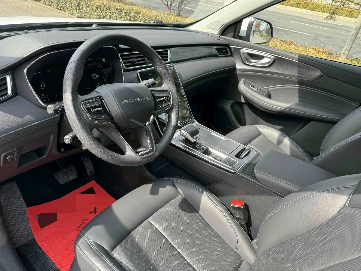 2025 Roewe RX5 1.5T 181HP L4 7DCT,autocango,china used car exporter,china ev exporter,chinese used car exporter,chinese used ev exporter