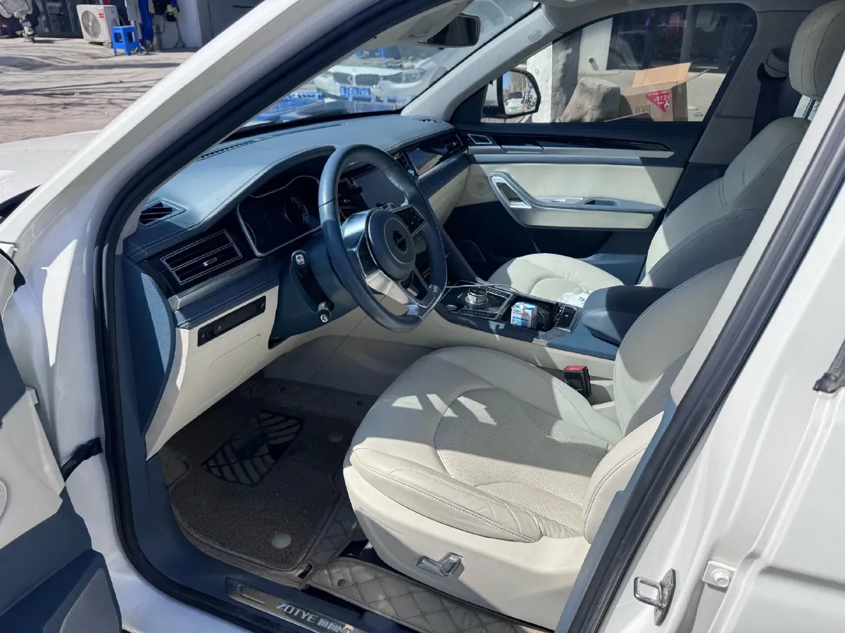 2017 Zotye Damy X7 2.0T 190HP L4 6DCT,autocango,china used car exporter,china ev exporter,chinese used car exporter,chinese used ev exporter