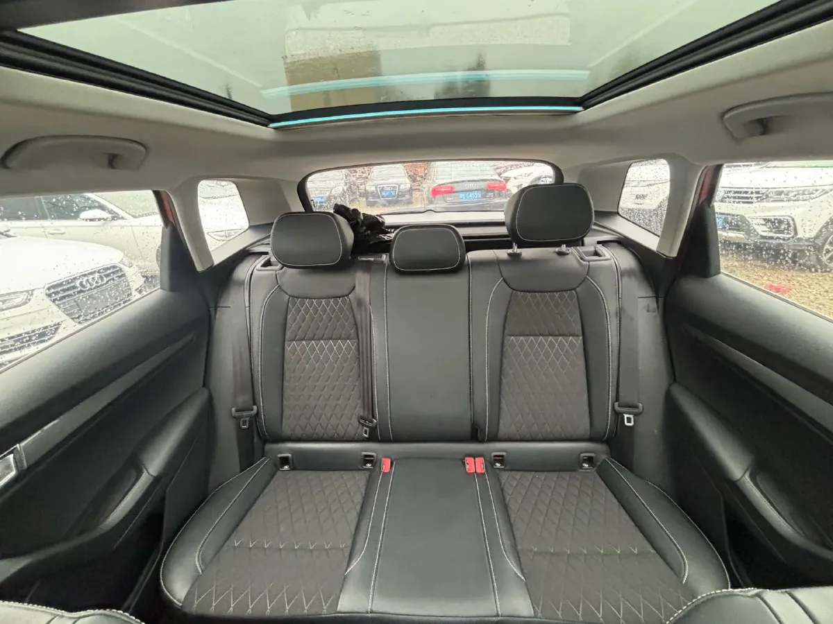 2019 Skoda Octavia 1.4T 150HP L4 7DCT,autocango,china used car exporter,china ev exporter,chinese used car exporter,chinese used ev exporter