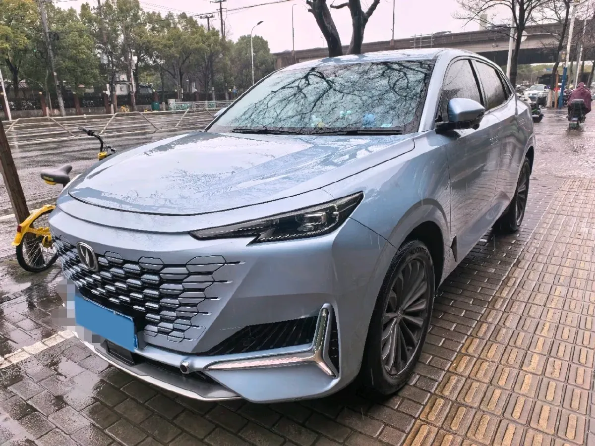 2021 ChangAn UNI-K 2.0T 233HP L4 8AT,autocango,china used car exporter,china ev exporter,chinese used car exporter,chinese used ev exporter