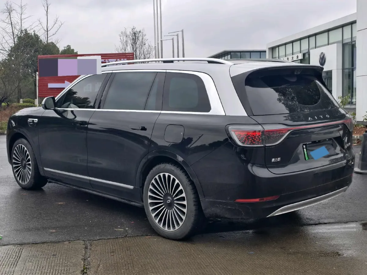 2025 AITO AITO M9 REEV 160HP REEV 52KWH,autocango,china used car exporter,china ev exporter,chinese used car exporter,chinese used ev exporter