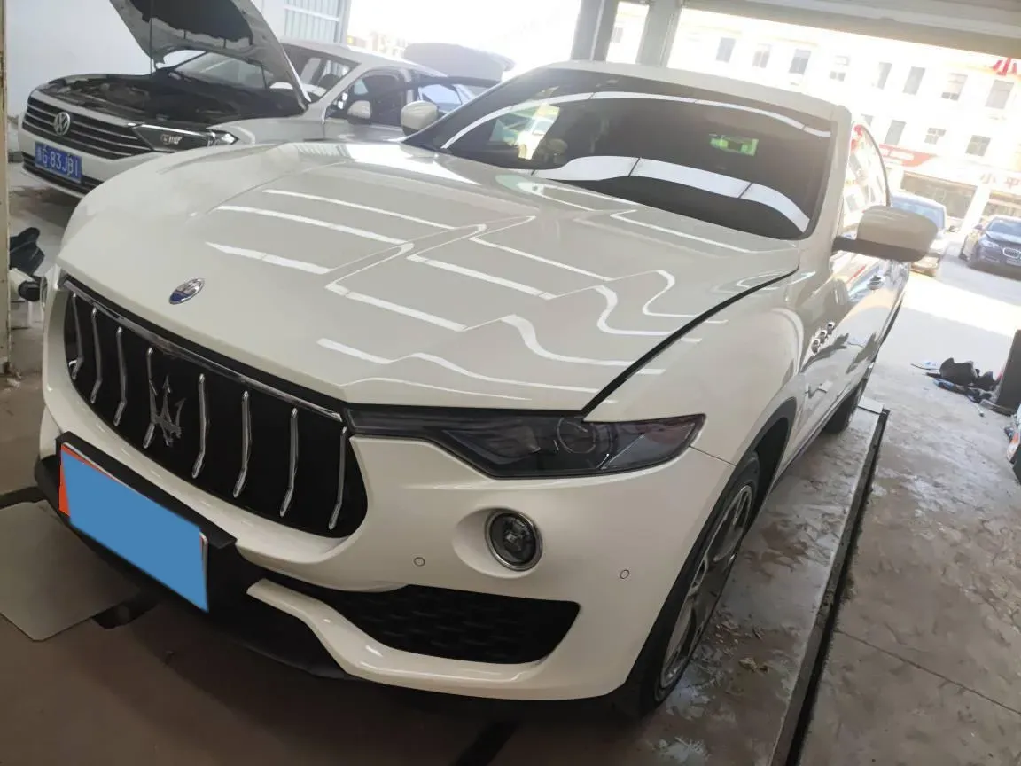 2018 Jaguar XJ 3.0T 340HP V6 8AT,autocango,china used car exporter,china ev exporter,chinese used car exporter,chinese used ev exporter