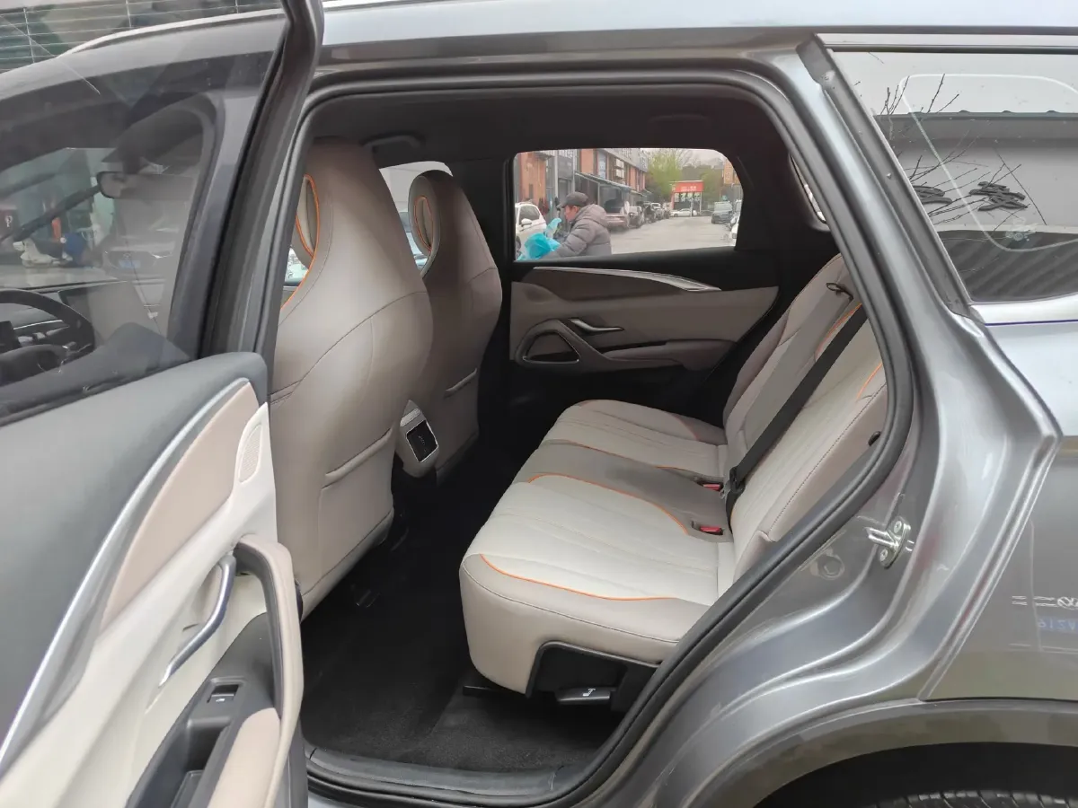 2023 BYD Song Pro 1.5L 110HP L4 E-CVT PHEV 12.9KWH,autocango,china used car exporter,china ev exporter,chinese used car exporter,chinese used ev exporter