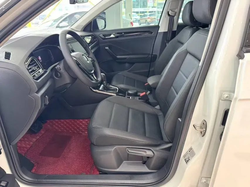 2020 Volkswagen T-Roc 1.4T 150HP L4 7DCT,autocango,china used car exporter,china ev exporter,chinese used car exporter,chinese used ev exporter