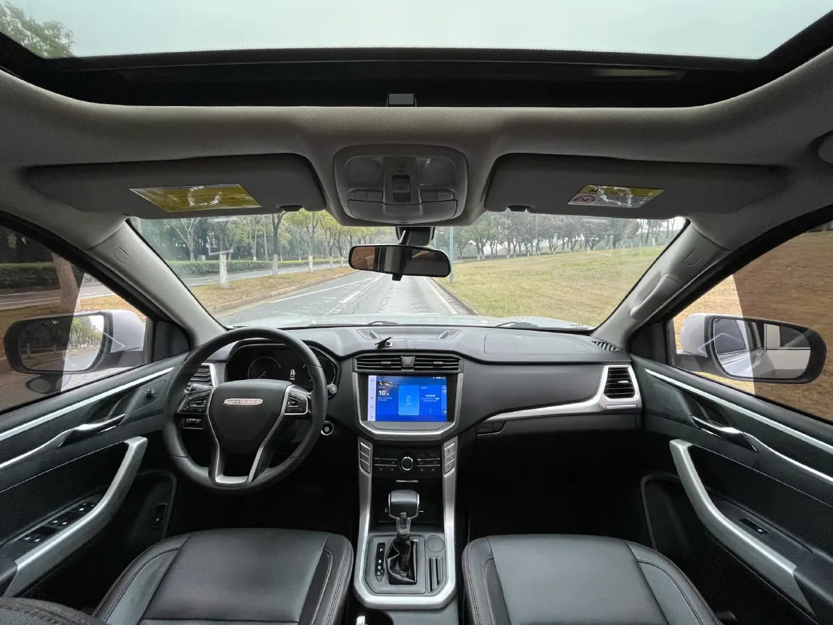 2021 MAXUS T70 2.0T 163HP L4 6AT,autocango,china used car exporter,china ev exporter,chinese used car exporter,chinese used ev exporter