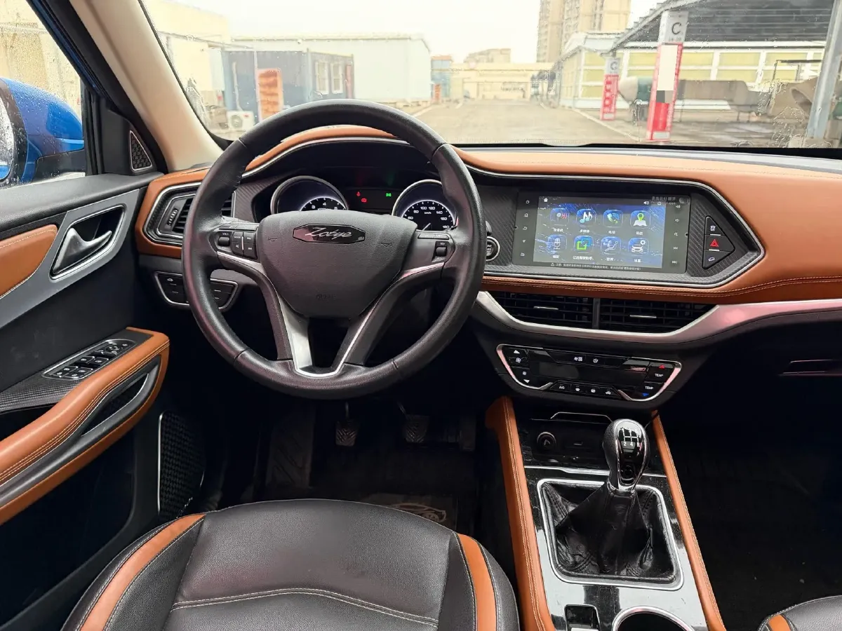 2017 Zotye T300 1.5L 112HP L4 5MT,autocango,china used car exporter,china ev exporter,chinese used car exporter,chinese used ev exporter