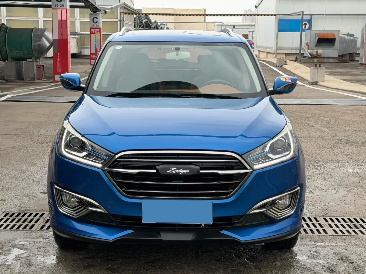 2017 Zotye T300 1.5L 112HP L4 5MT,autocango,china used car exporter,china ev exporter,chinese used car exporter,chinese used ev exporter