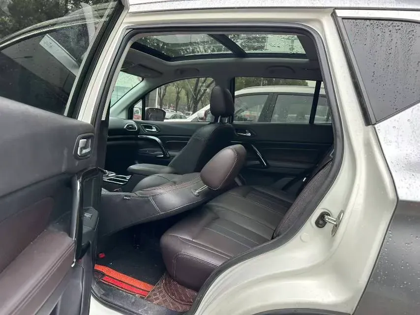 2019 GAC Trumpchi GS4 1.5T 169HP L4 6AT,autocango,china used car exporter,china ev exporter,chinese used car exporter,chinese used ev exporter