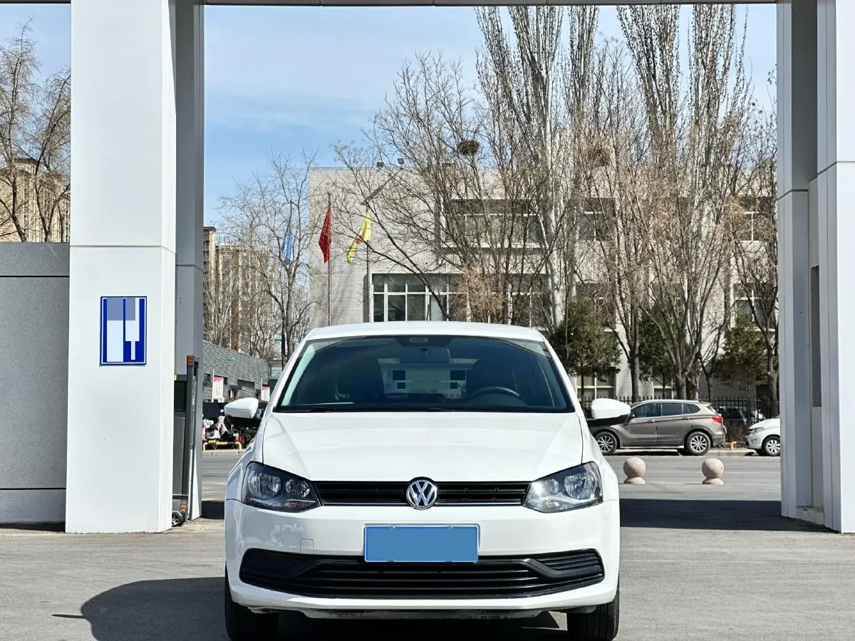 2016 Volkswagen Polo 1.4L 90HP L4 6AT,autocango,china used car exporter,china ev exporter,chinese used car exporter,chinese used ev exporter