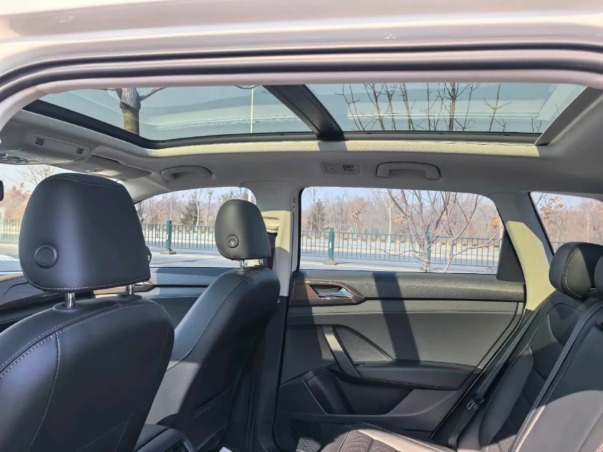 2021 Volkswagen Tharu 1.4T 150HP L4 7DCT,autocango,china used car exporter,china ev exporter,chinese used car exporter,chinese used ev exporter