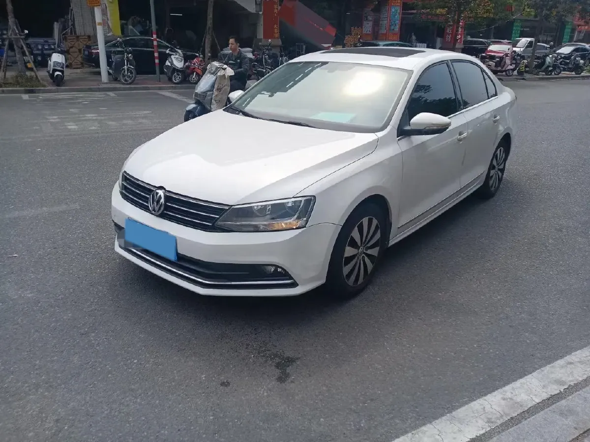 2017 Volkswagen Sagitar 1.2T 110HP L4 7DCT,autocango,china used car exporter,china ev exporter,chinese used car exporter,chinese used ev exporter