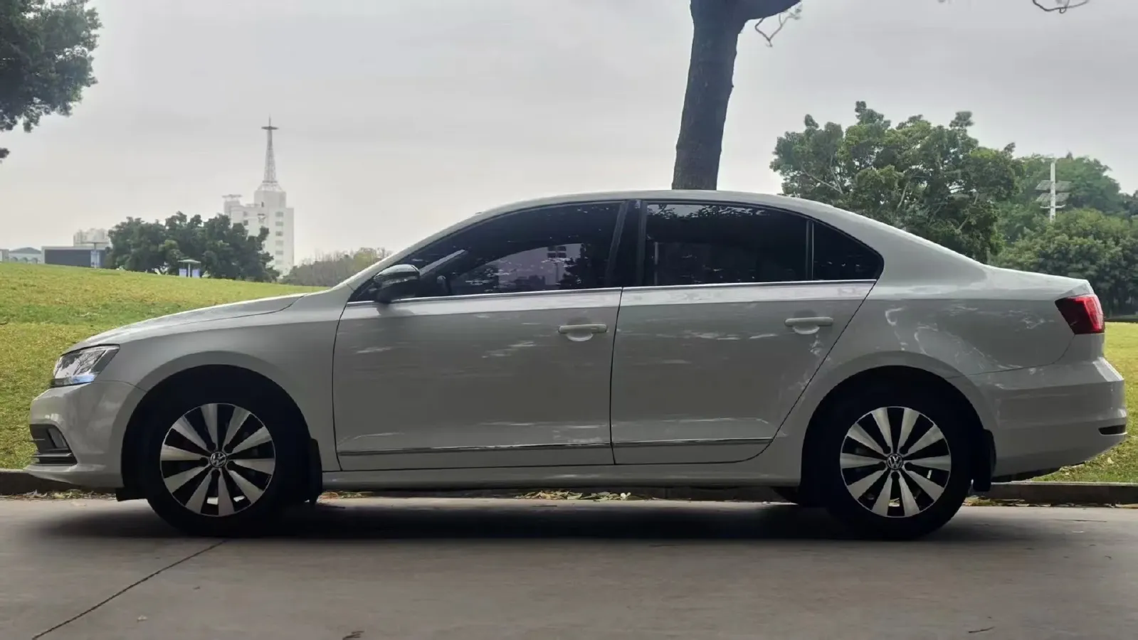 2017 Volkswagen Sagitar 1.2T 110HP L4 7DCT,autocango,china used car exporter,china ev exporter,chinese used car exporter,chinese used ev exporter