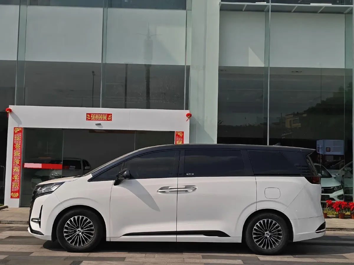 2022 Mercedes-Benz GLC Class 2.0T 197HP L4 9AT,autocango,china used car exporter,china ev exporter,chinese used car exporter,chinese used ev exporter