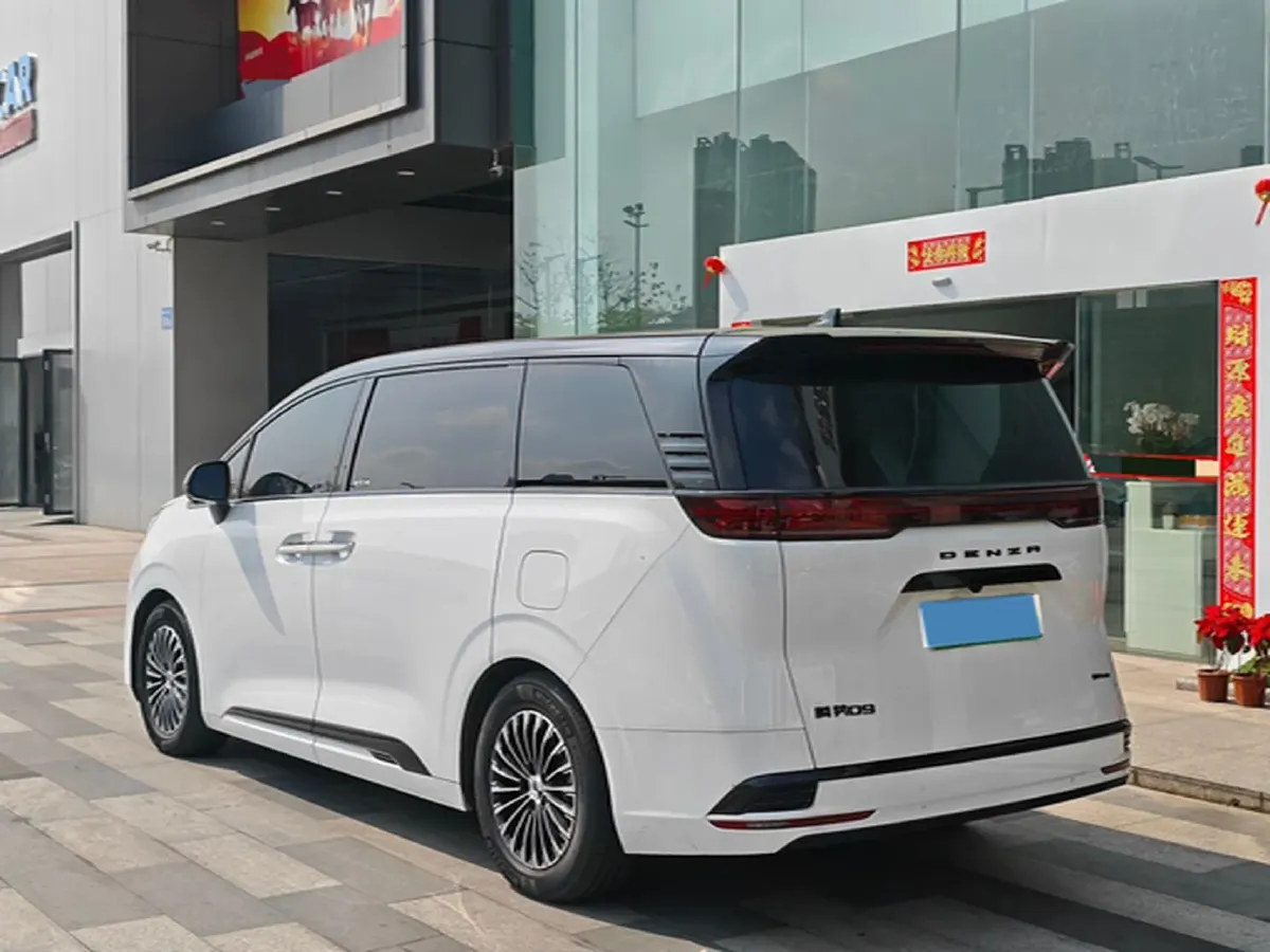 2022 Mercedes-Benz GLC Class 2.0T 197HP L4 9AT,autocango,china used car exporter,china ev exporter,chinese used car exporter,chinese used ev exporter