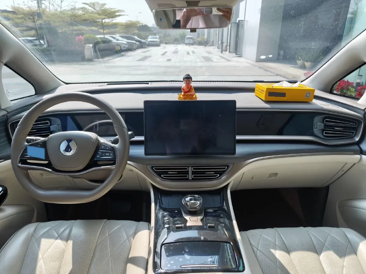 2022 Mercedes-Benz GLC Class 2.0T 197HP L4 9AT,autocango,china used car exporter,china ev exporter,chinese used car exporter,chinese used ev exporter