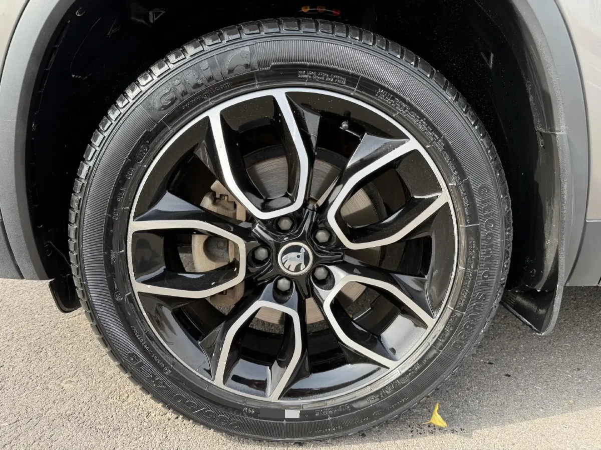 2018 Skoda Kodiak 1.8T 180HP L4 7DCT,autocango,china used car exporter,china ev exporter,chinese used car exporter,chinese used ev exporter