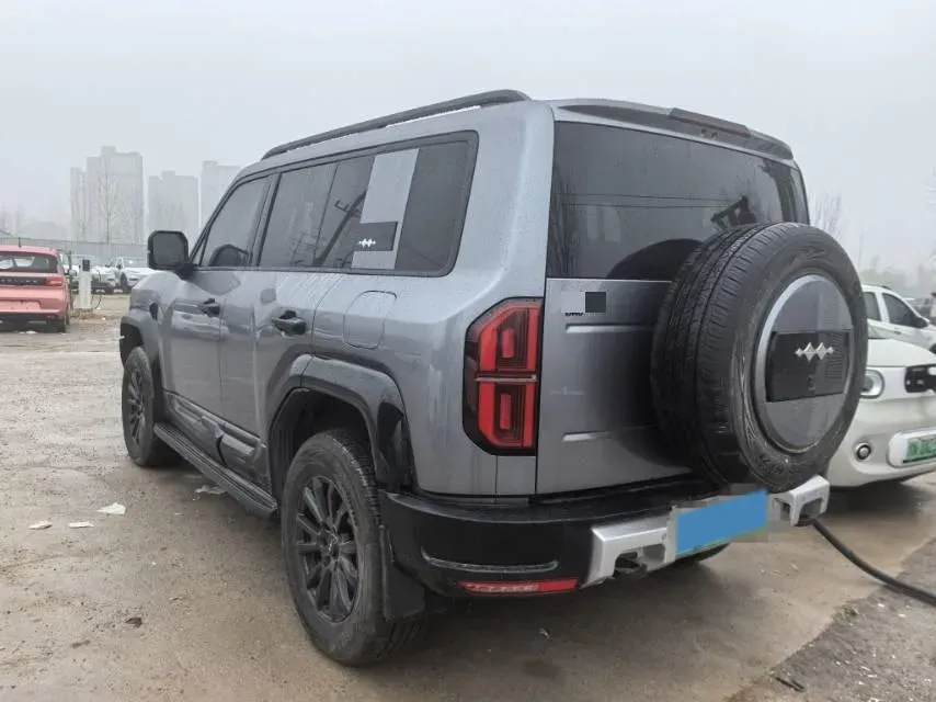 2025 FangChengBao Bao 5 1.5T 194HP L4 E-CVT PHEV 31.8KWH,autocango,china used car exporter,china ev exporter,chinese used car exporter,chinese used ev exporter