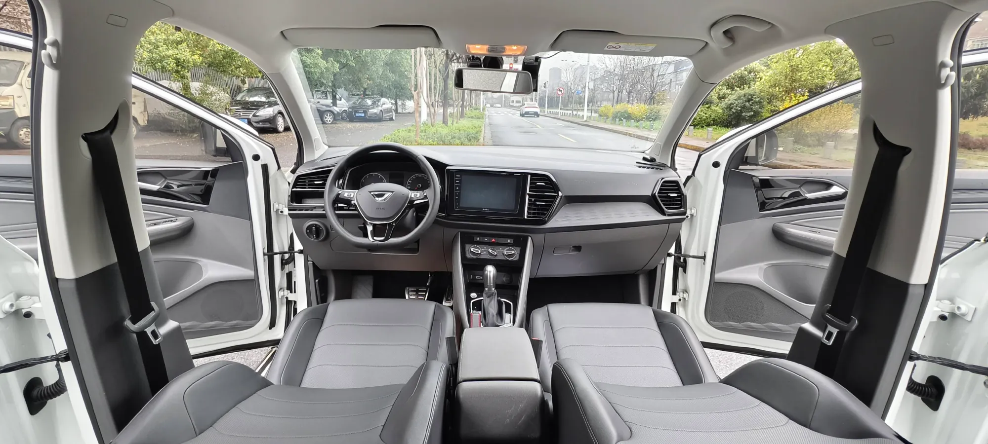 2019 Jetta VS5 1.4T 150HP L4 6AT,autocango,china used car exporter,china ev exporter,chinese used car exporter,chinese used ev exporter