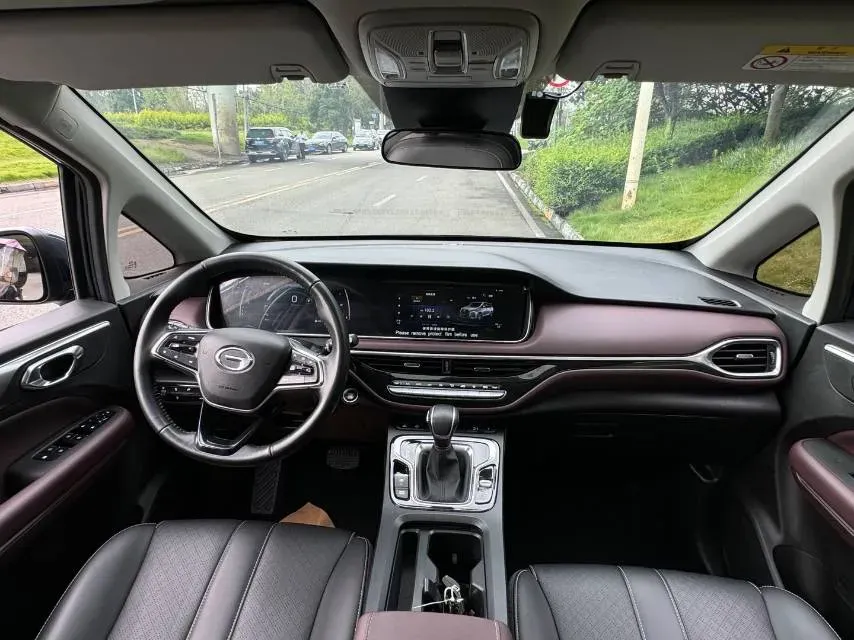 2023 GAC Trumpchi M6 1.5T 177HP L4 7DCT,autocango,china used car exporter,china ev exporter,chinese used car exporter,chinese used ev exporter