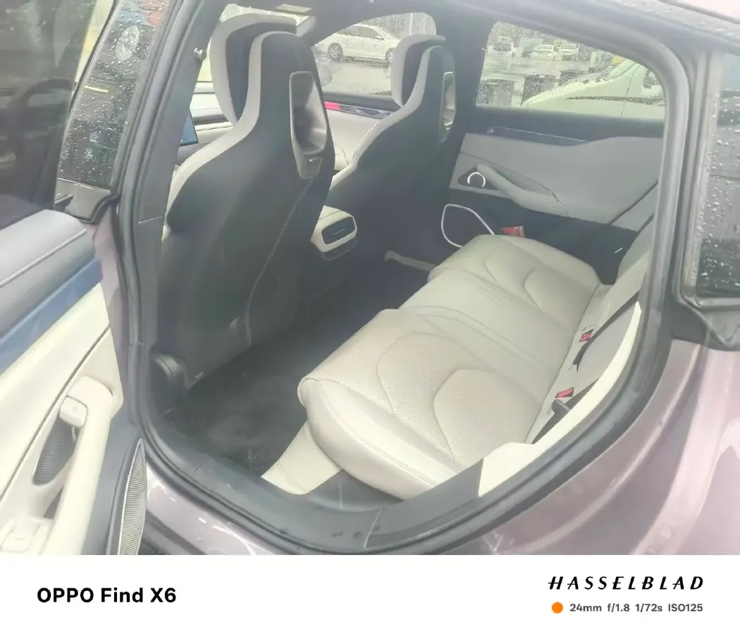 2024 MI SU7 BEV 101KWH,autocango,china used car exporter,china ev exporter,chinese used car exporter,chinese used ev exporter