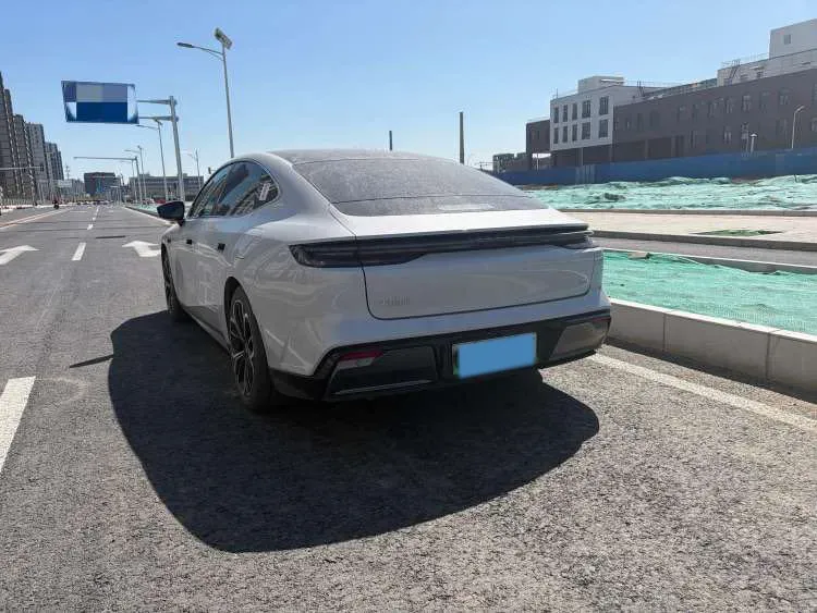 2025 MAXUS InterstellarX 2.5T 224HP L4 8AT,autocango,china used car exporter,china ev exporter,chinese used car exporter,chinese used ev exporter