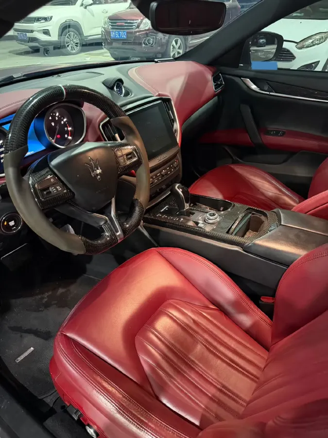 2017 Maserati Ghibli 3.0T 350HP V6 8AT,autocango,china used car exporter,china ev exporter,chinese used car exporter,chinese used ev exporter