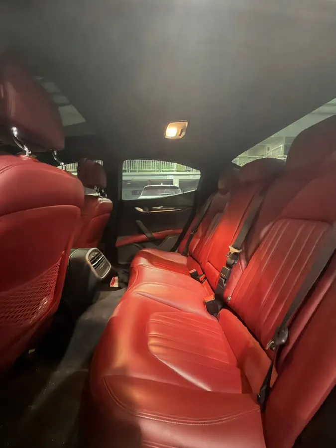 2017 Maserati Ghibli 3.0T 350HP V6 8AT,autocango,china used car exporter,china ev exporter,chinese used car exporter,chinese used ev exporter