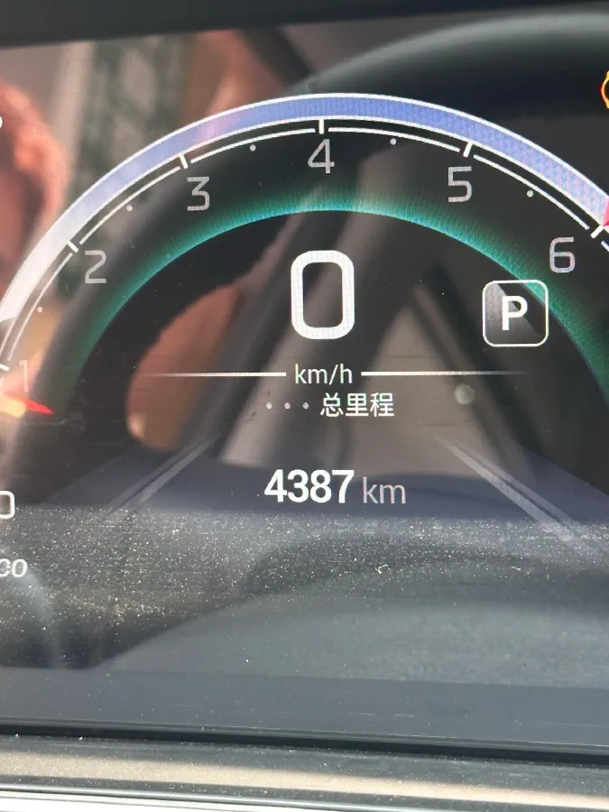 2023 GAC Trumpchi M6 1.5T 177HP L4 7DCT,autocango,china used car exporter,china ev exporter,chinese used car exporter,chinese used ev exporter