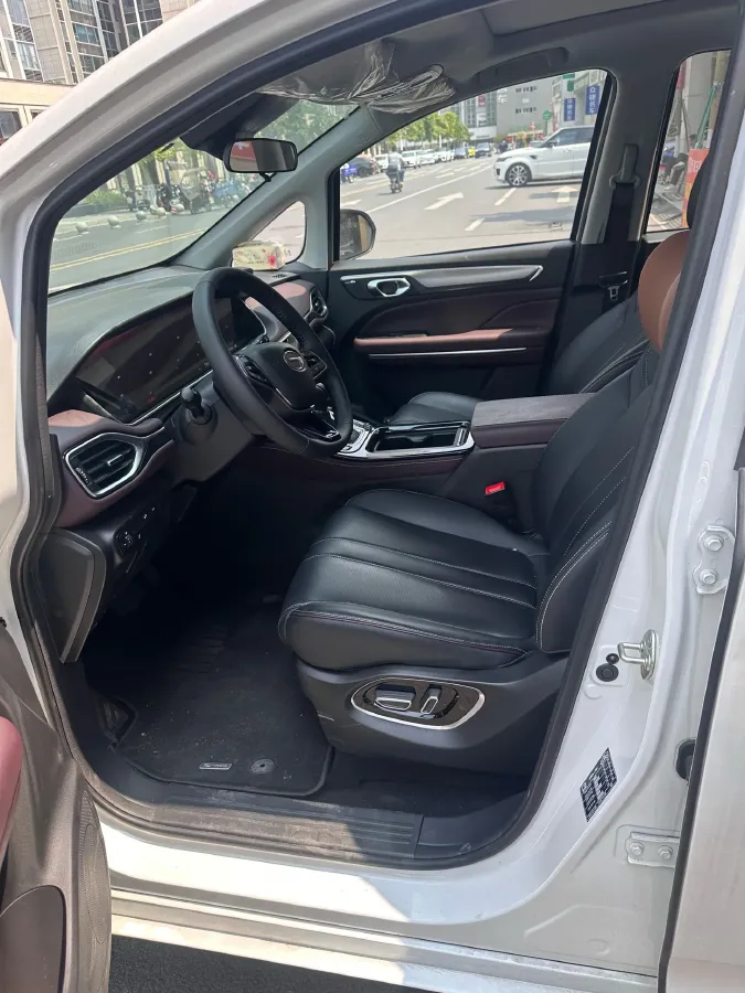 2023 GAC Trumpchi M6 1.5T 177HP L4 7DCT,autocango,china used car exporter,china ev exporter,chinese used car exporter,chinese used ev exporter