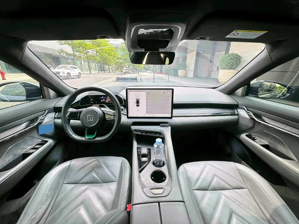 2022 Zeekr 001 BEV 100KWH,autocango,china used car exporter,china ev exporter,chinese used car exporter,chinese used ev exporter