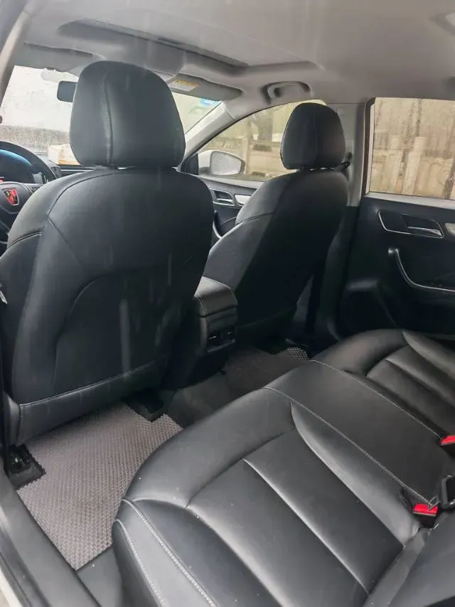 2019 Roewe i6 1.5T 169HP L4 AMT PHEV 9.1KWH,autocango,china used car exporter,china ev exporter,chinese used car exporter,chinese used ev exporter
