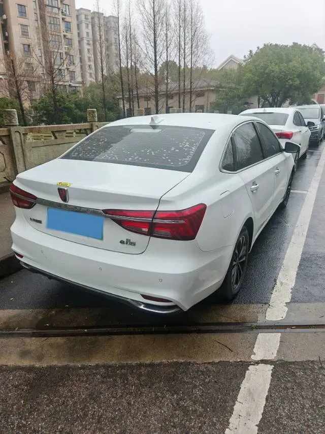 2019 Roewe i6 1.5T 169HP L4 AMT PHEV 9.1KWH,autocango,china used car exporter,china ev exporter,chinese used car exporter,chinese used ev exporter
