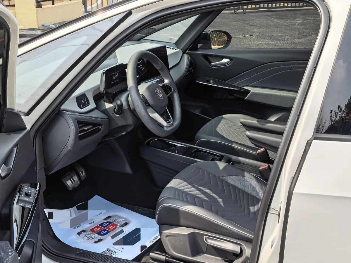 2024 Volkswagen ID.3 BEV 52.8KWH,autocango,china used car exporter,china ev exporter,chinese used car exporter,chinese used ev exporter