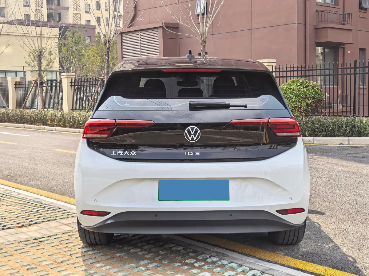 2024 Volkswagen ID.3 BEV 52.8KWH,autocango,china used car exporter,china ev exporter,chinese used car exporter,chinese used ev exporter